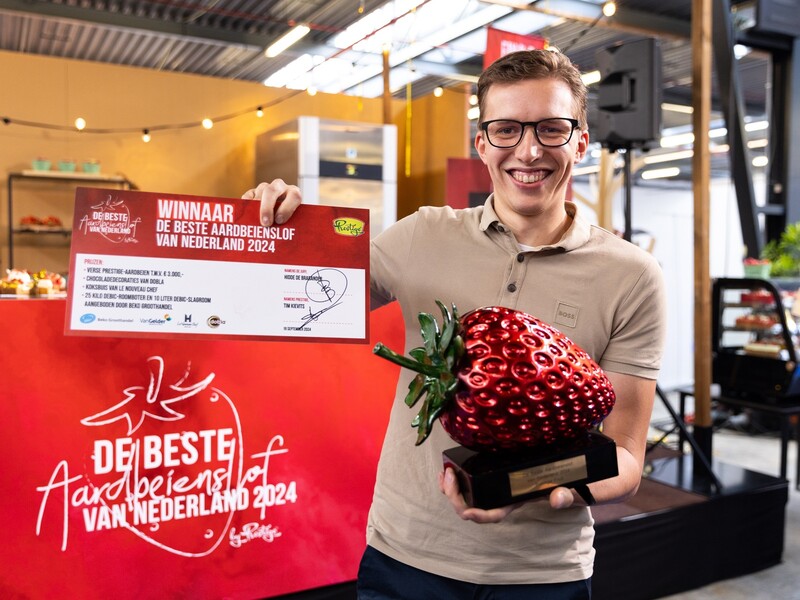 Henrik Wullems maakt De Beste Aardbeienslof van Nederland